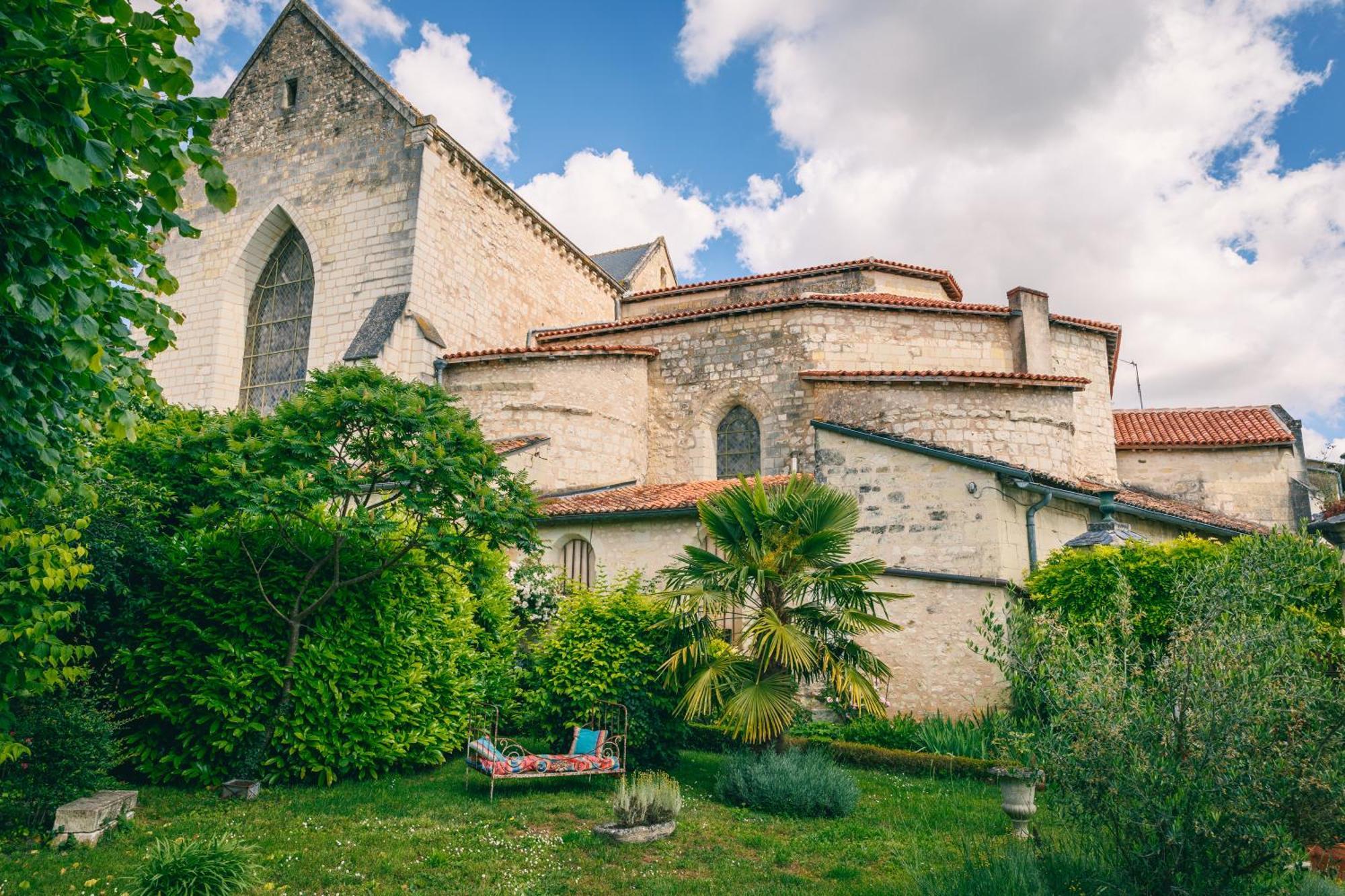 Le Prieure Sainte Croix Ξενοδοχείο Loudun Εξωτερικό φωτογραφία